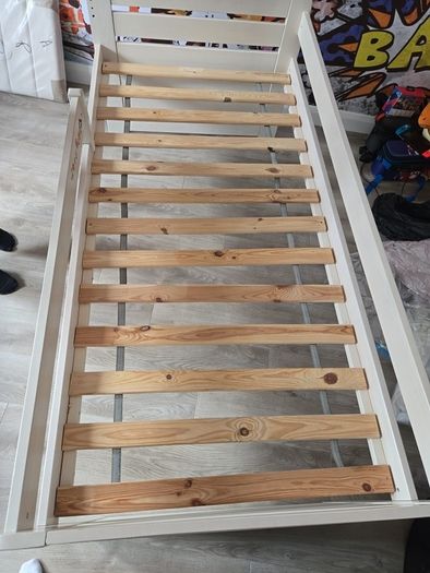 Kids bed