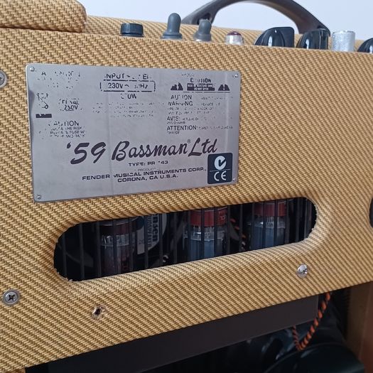 Fender Bassman 59 LTD Lacquered Tweed Tube Combo (For Sale)