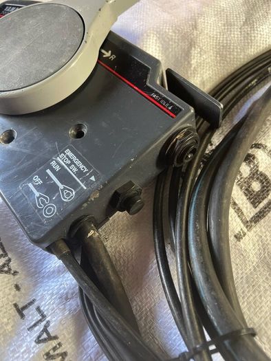 Yamaha 703 Remote Control Box with Cables