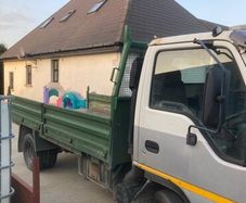 Isuzu tipper