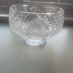 Tyrone Crystal Large bowl with intricate fan & diamond pattern