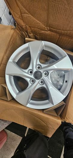 Toyota chr alloy