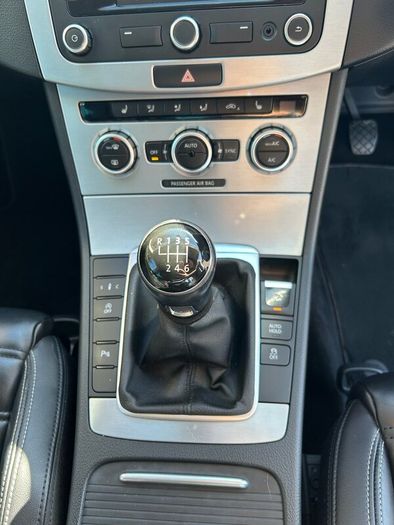 Volkswagen CC R-Line 174HP Sport