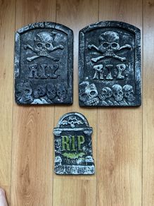 Set of 3 Halloween tombstone decorations