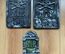 Set of 3 Halloween tombstone decorations