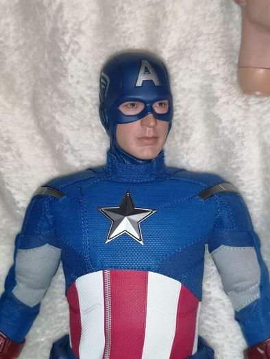 Hot Toys Marvel Captain America Avengers Endgame 2012 Steve Rogers MMS-563 Action Figure