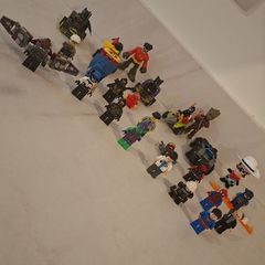 Lego Mini Figures x25