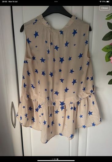 top bnwt 100% silk peplum top Pyrus brand cream with blue star pattern small