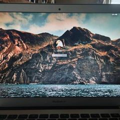 MacBook Air 13-inch For Spares or Parts!