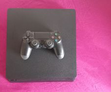 Ps4 Slim 1TB