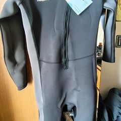 Wetsuit