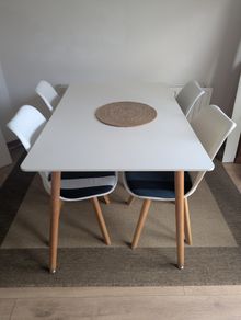 Dining Table & Chairs