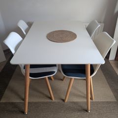 Dining Table & Chairs