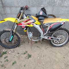 Suzuki rmz250 rolling chassis