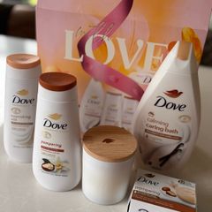 Brand New Dove Set
