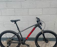 trek roscoe 6
