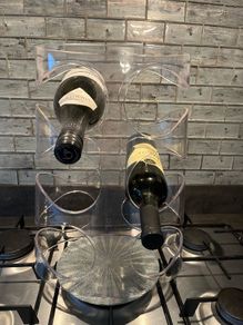 Acrylic wine rack