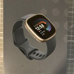 Fitbit Versa 4