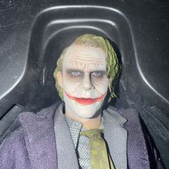 Hot Toys - The Joker - Heath Ledger