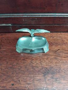 Decorative dish