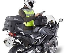 givi 35L motorbike tank tail bag