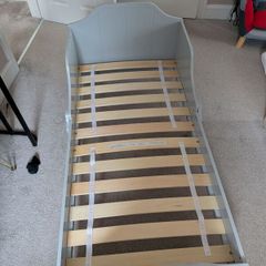 Child's bed