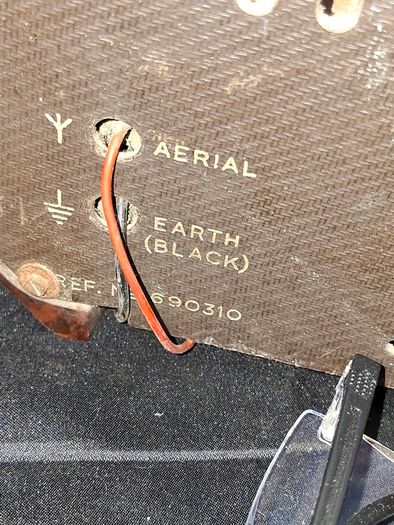 1940s Bakelite Pye Radio from Cambridge, England, Powered on no sound just static, maybe need aerial, Postage Available or collection,