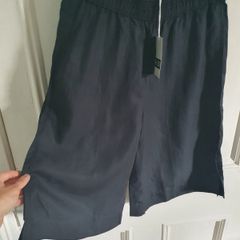 Brand new COS shorts