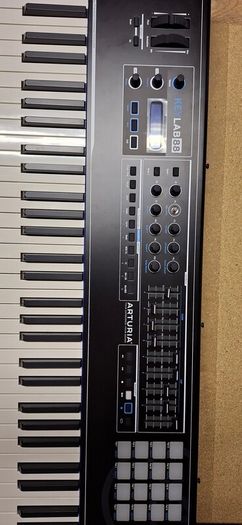 MIDI keyboard - Arturia Keylab 88 Hammer Action