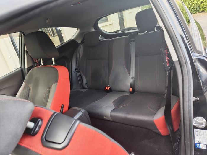 Ford Fiesta 1.0 Zetec S Black Edition 140HP