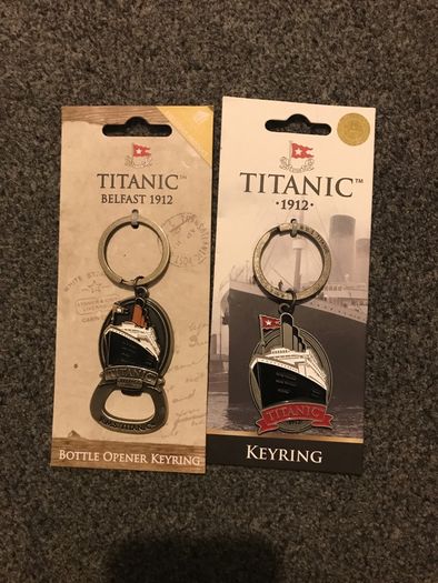 keyrings x2