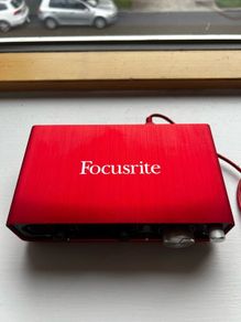 Focusrite Scarlett 2i2 Audio Interface