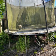 Trampoline free