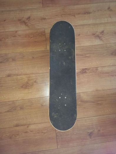 Skateboard