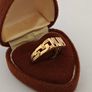 Vintage 9ct Gold MUM Ring - FULLY Hallmarked - Size P Image 2