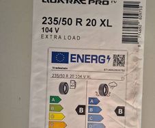 Tyres for Toyota electric or hybrid SUV 20"