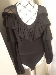 BNWT Stunning River Island Black Ruffle Bodysuit (Size 8)