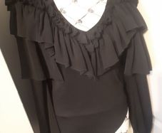 BNWT Stunning River Island Black Ruffle Bodysuit (Size 8)