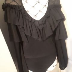 BNWT Stunning River Island Black Ruffle Bodysuit (Size 8)
