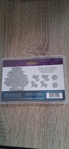 Assorted Cutting Dies