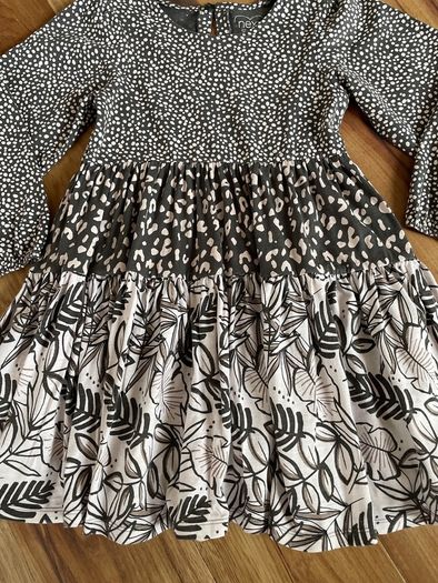 Next dress age 5-6 excellent condition!