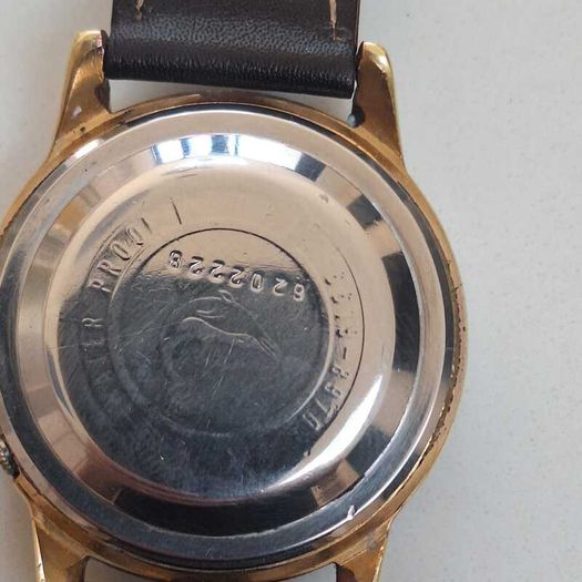Vintage Seiko Sportsmatic Calendar 820 watch