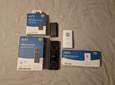 Eufy Doorbell c31 camera + chime + extra battery