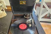 Vintage Gramophone His Master's Voice