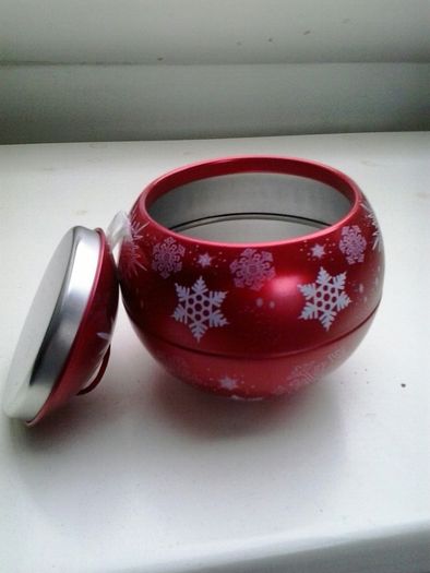 Three decorative Items