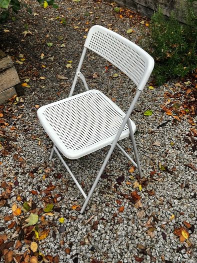 IKEA folding chairs x4
