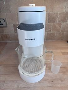 Plant milk maker