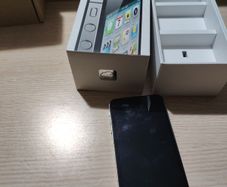 iPhone 4s not working with original box