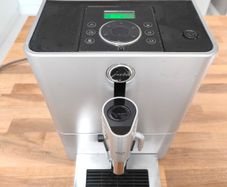 Jura ENA Micro 9 full automatic bean-to-cup espresso machine (works but can use some TLC)