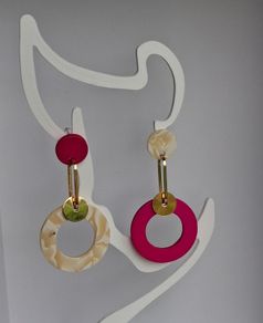 Fuchsia Pink Marbled Cream Asymmetrical Geometric Earrings